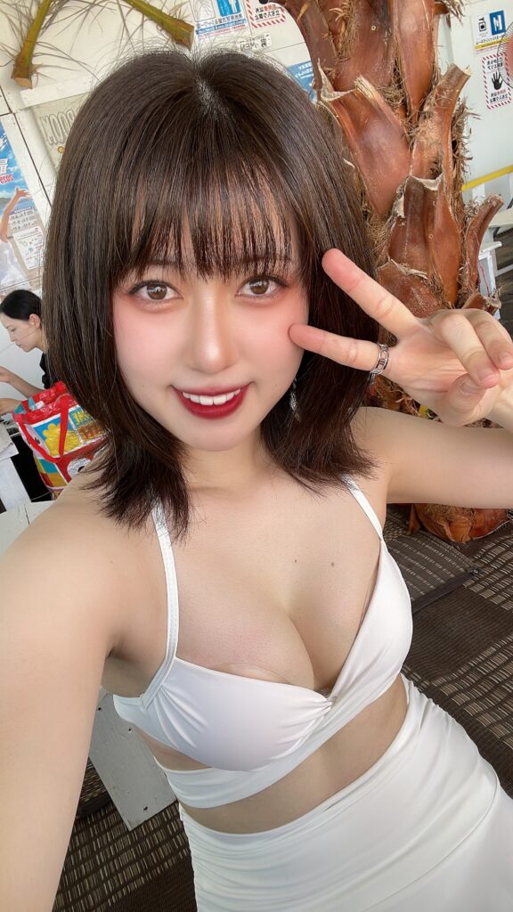 水着自撮りチェキ